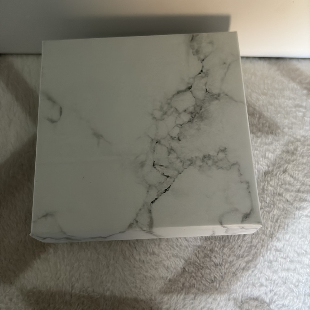 Marble Patterned jewelry boxes - Picture 2 of 3